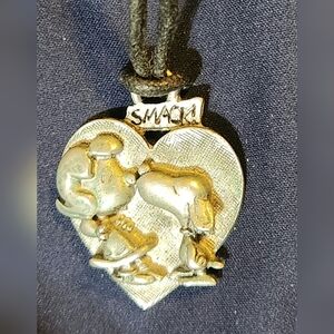 Charlie Brown Peanuts Valentine Edition